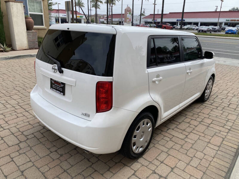 2008 Scion xB