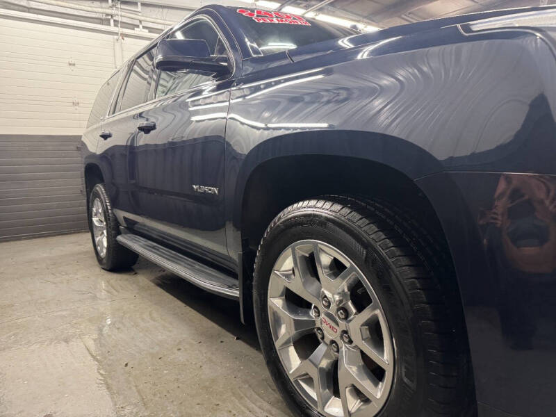 2017 GMC Yukon SLE