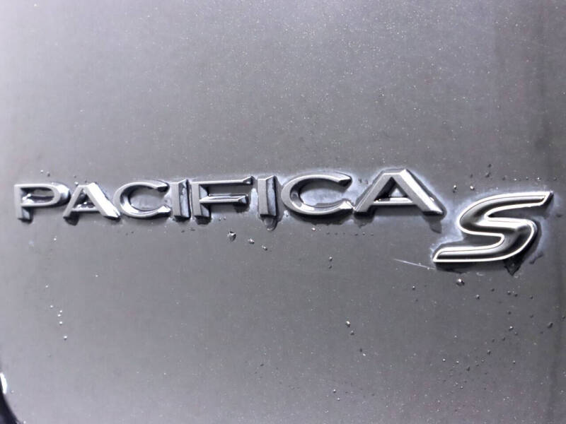 2020 Chrysler Pacifica Touring L