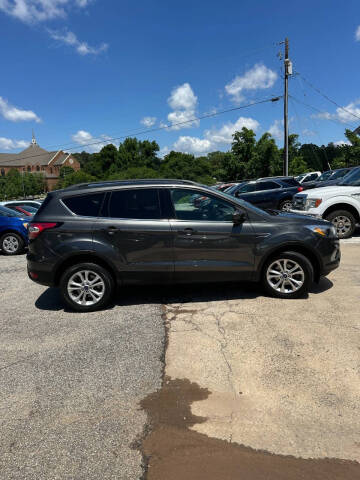 2018 Ford Escape SE