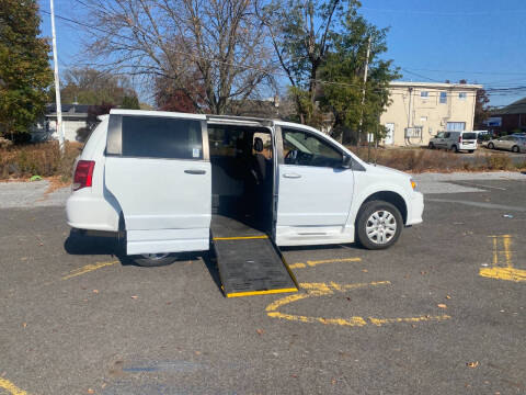 2019 Dodge Grand Caravan for sale at GL Auto Sales LLC in Wrightstown NJ