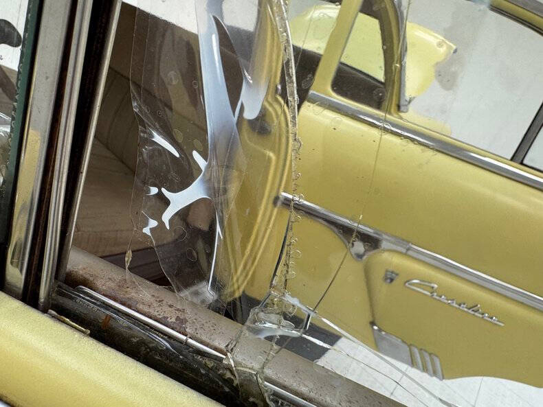 1954 Ford Crestline