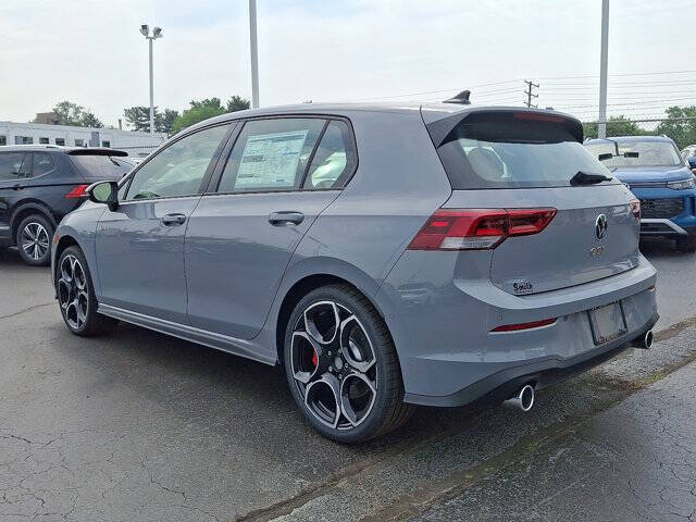 2025 Volkswagen Golf GTI Autobahn