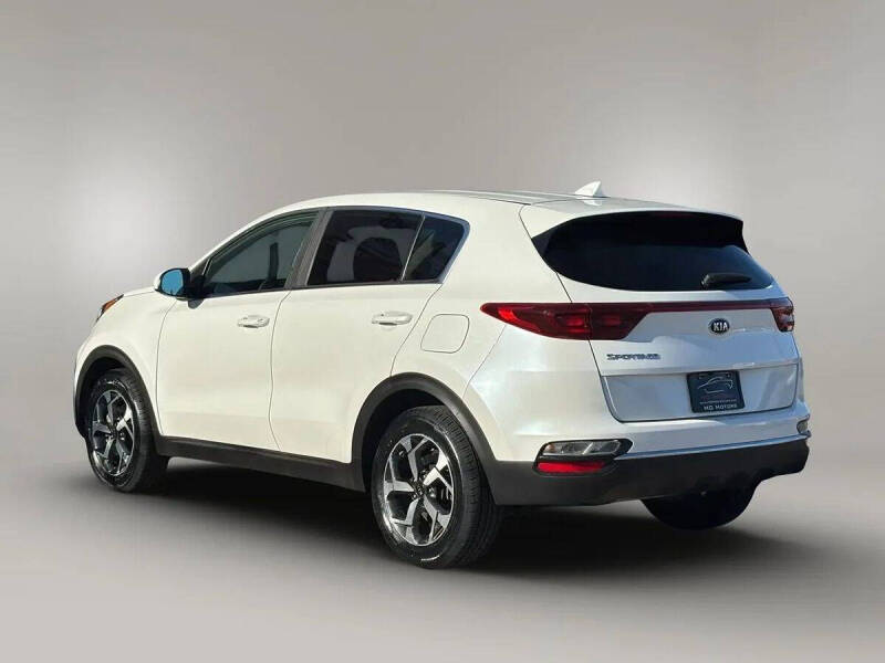2022 Kia Sportage LX