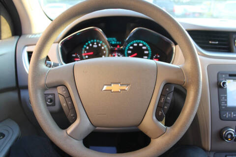 2017 Chevrolet Traverse LS