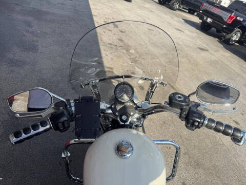 2013 Harley-Davidson XL883l