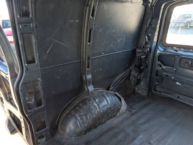 2017 Chevrolet Express 2500