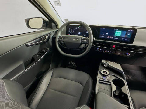 2025 Kia EV6 Light Long Range
