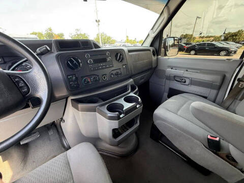 2011 Ford E-Series E-150