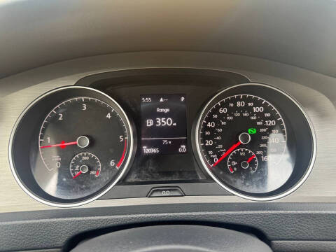 2015 Volkswagen Golf TDI S