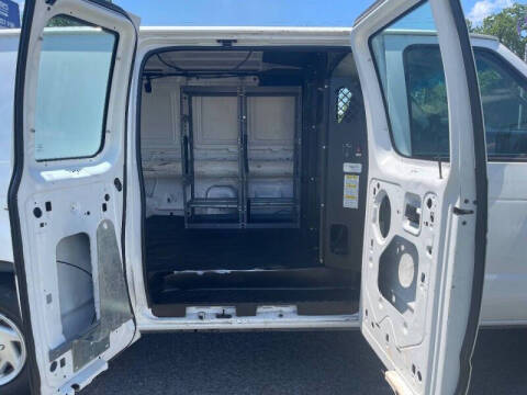 2014 Ford E-Series E-150