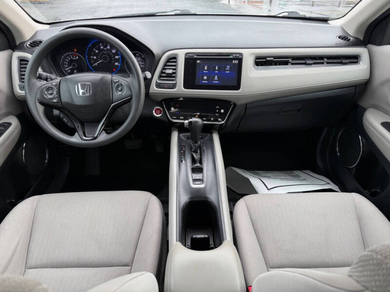 2017 Honda HR-V EX