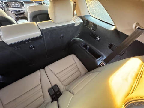 2019 Kia Sorento EX V6