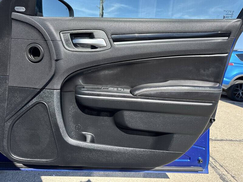2018 Chrysler 300 S