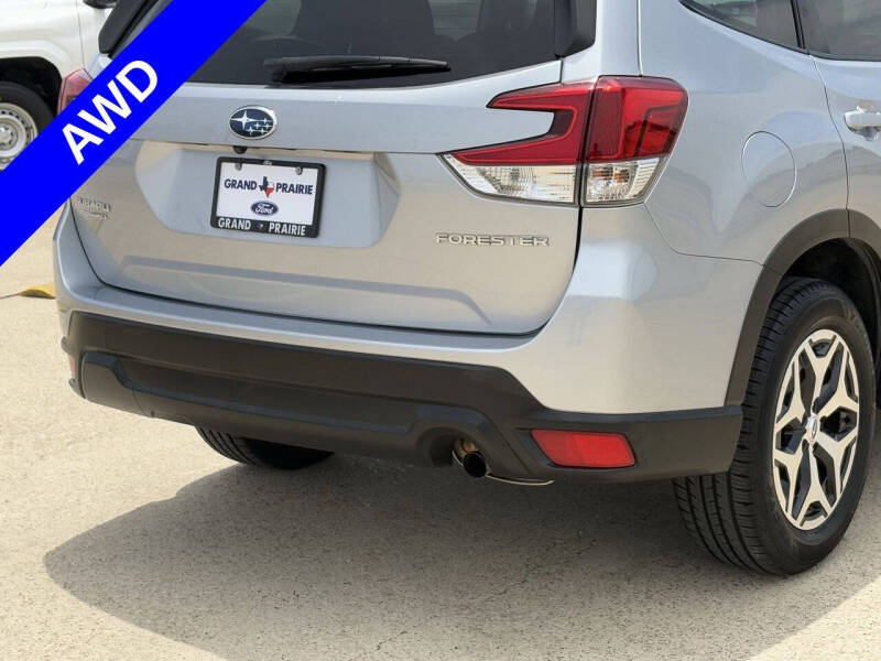 2024 Subaru Forester Premium