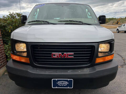 2017 GMC Savana 2500