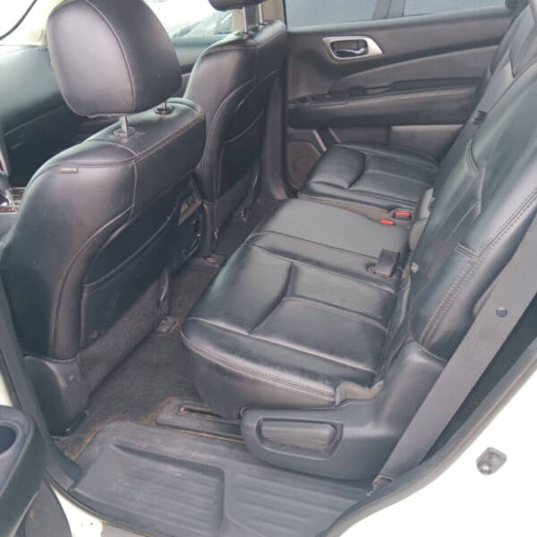 2015 Nissan Pathfinder