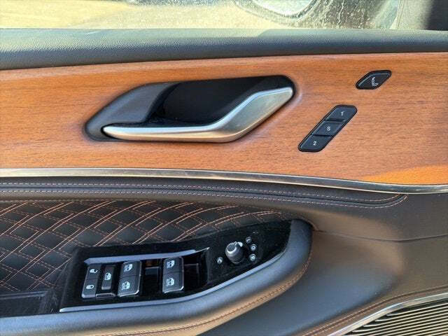 2022 Jeep Grand Cherokee Summit Reserve