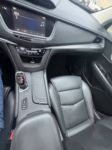 2019 Cadillac XT5 Premium Luxury