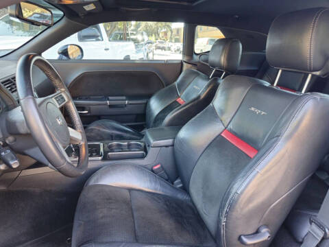 2009 Dodge Challenger SRT8