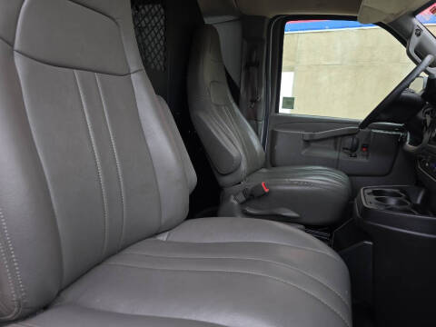 2021 Chevrolet Express 2500