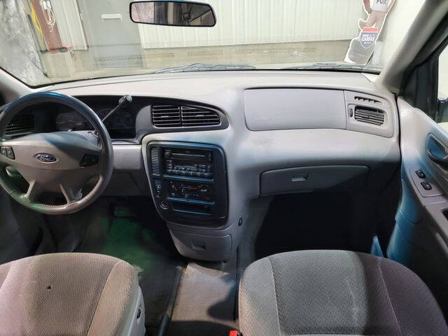 2003 Ford Windstar