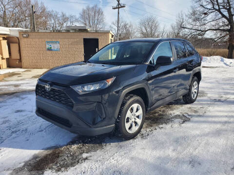 2022 Toyota RAV4 LE