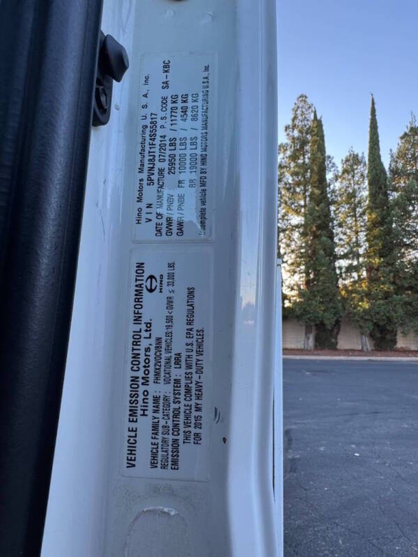 2015 Hino 258A