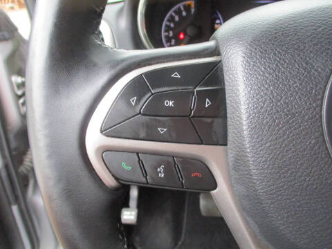 2019 Jeep Grand Cherokee Laredo