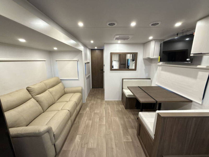 2026 Winnebago Access