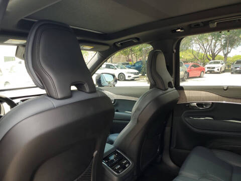 2024 Volvo XC90 B6 Ultimate Bright Theme 7P