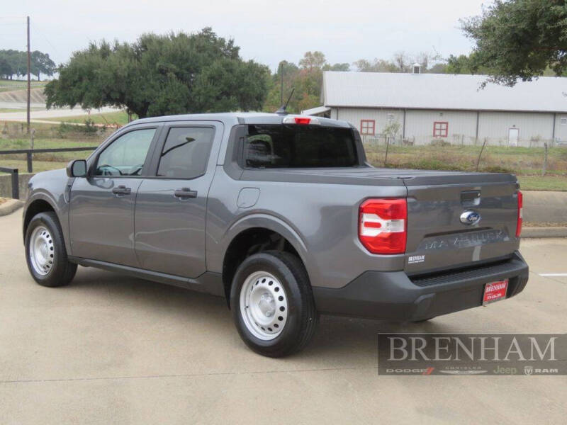 2022 Ford Maverick XL