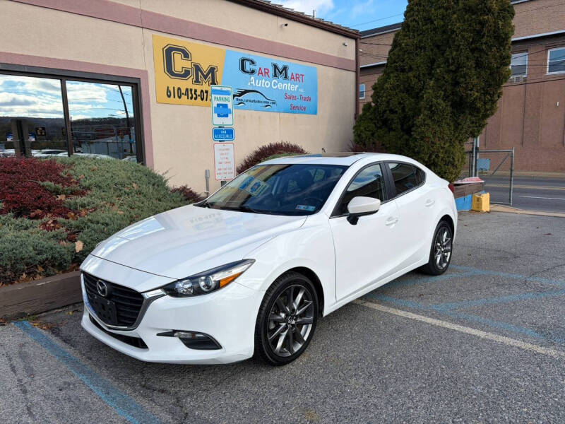 2018 Mazda Mazda3 Touring's photo