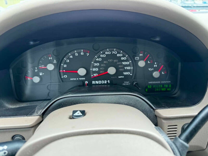 2004 Ford Explorer Limited