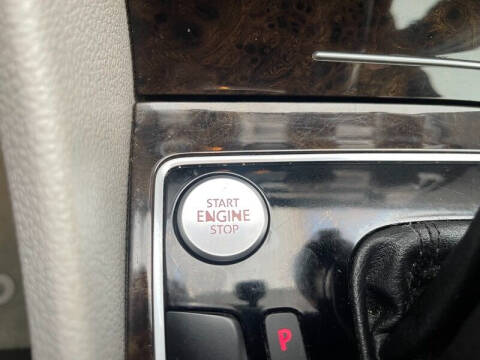 2014 Volkswagen Passat 2.0L TDI SEL Premium