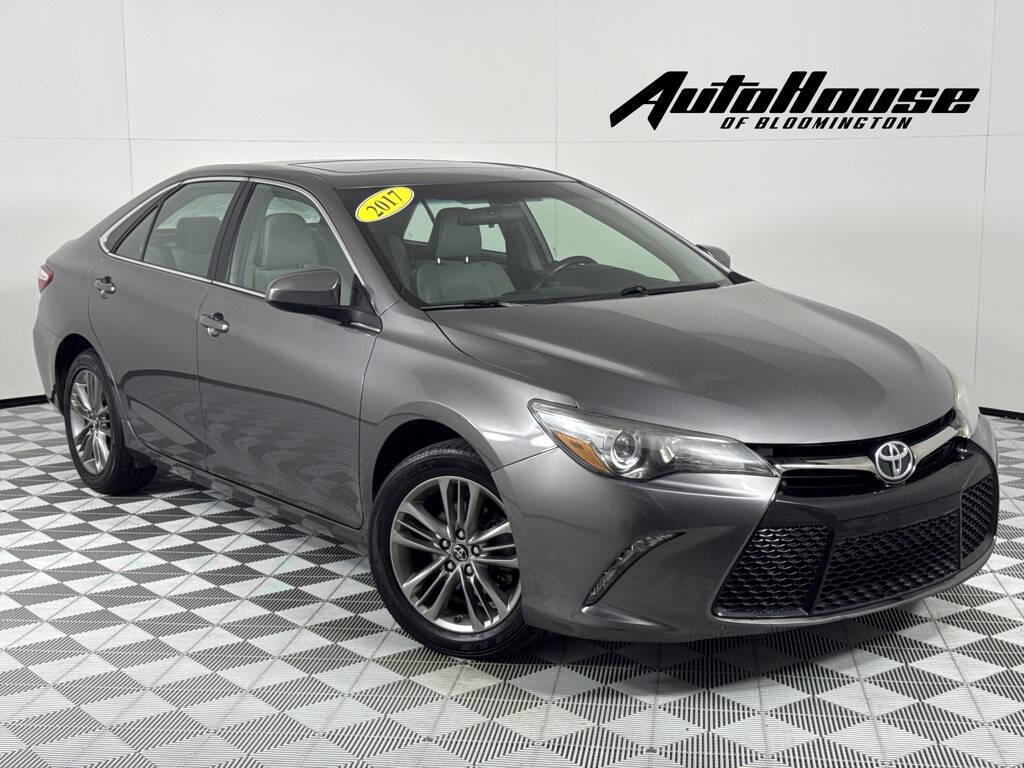 2017 Toyota Camry SE 4dr Sedan's photo