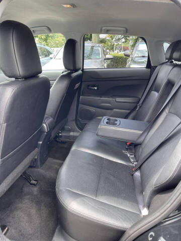 2017 Mitsubishi Outlander Sport 2.4 SEL