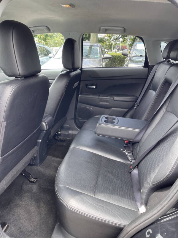 2017 Mitsubishi Outlander Sport 2.4 SEL