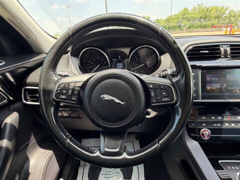 2017 Jaguar F-PACE 35t Premium