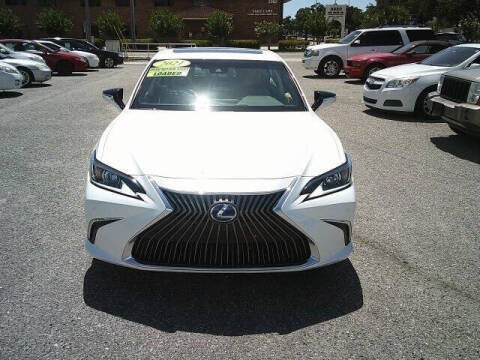2021 Lexus ES 300h