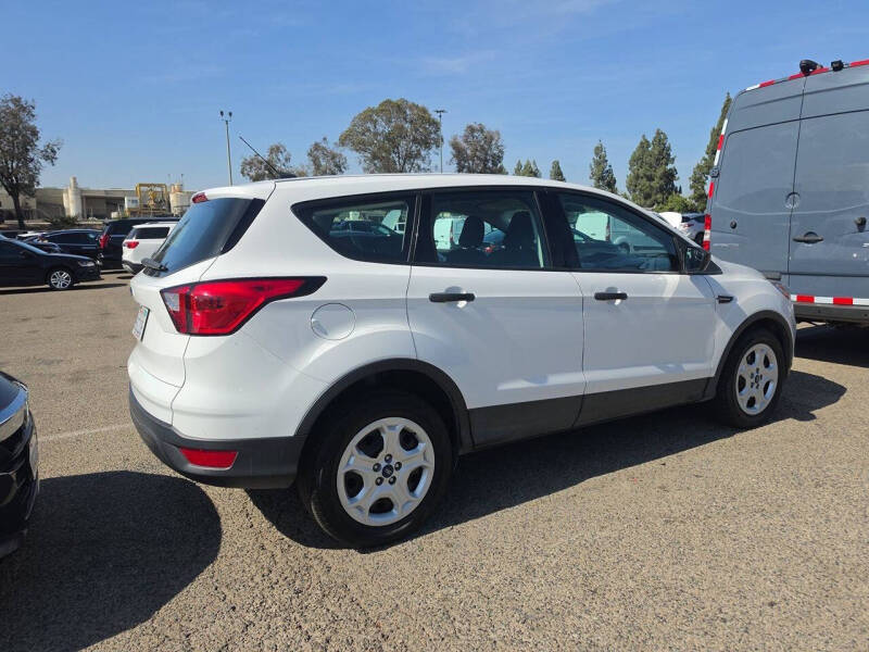 2019 Ford Escape S