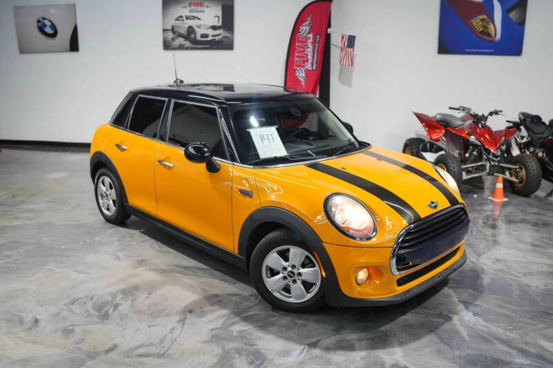 2016 MINI Hardtop 4 Door Cooper