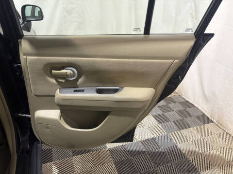 2012 Nissan Versa 1.8 S