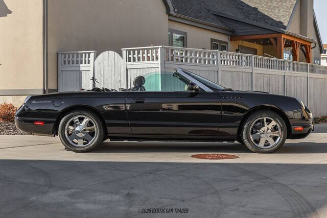 2002 Ford Thunderbird Deluxe