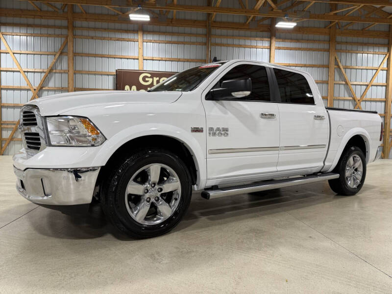 2016 RAM 1500 SLT