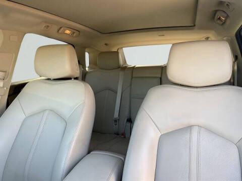 2014 Cadillac SRX Performance Collection