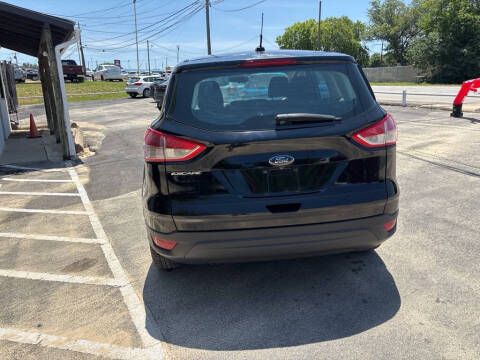 2016 Ford Escape S