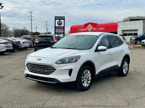 2020 Ford Escape for sale at Oak Park Auto Sales in Oak Park MI