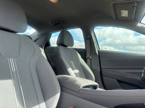 2021 Hyundai Elantra