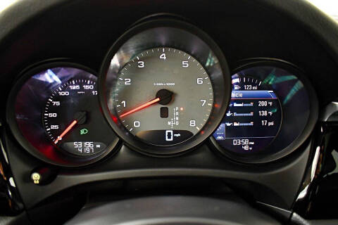 2019 Porsche Macan S